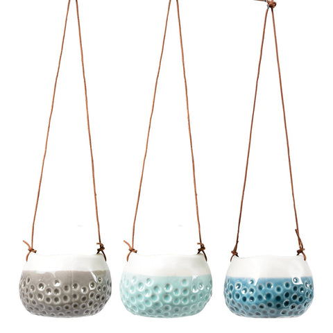 Trio of 'Baby Dotty' hanging pots by Burgon & Ball, indoor plant pots