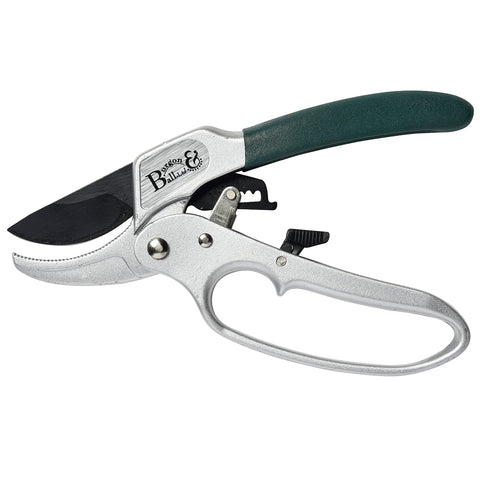 Burgon & Ball RHS-endorsed ratchet pruner