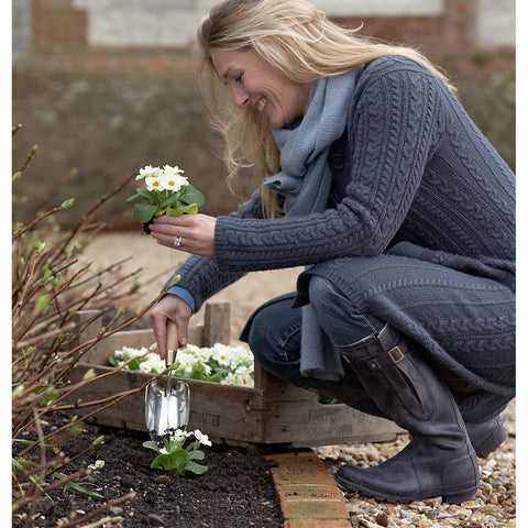Sophie Conran using her trowel