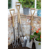 RHS-endorsed border spade (garden spade) by Burgon & Ball