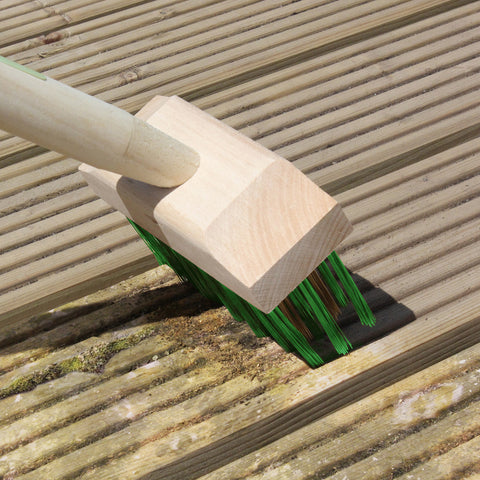 https://www.burgonandball.com/cdn/shop/products/GTH-DECK-burgon-and-ball-miracle-decking-brush-02_3dc48743-9596-49b6-9466-d94a9a1bc26b_large.jpg?v=1613737057